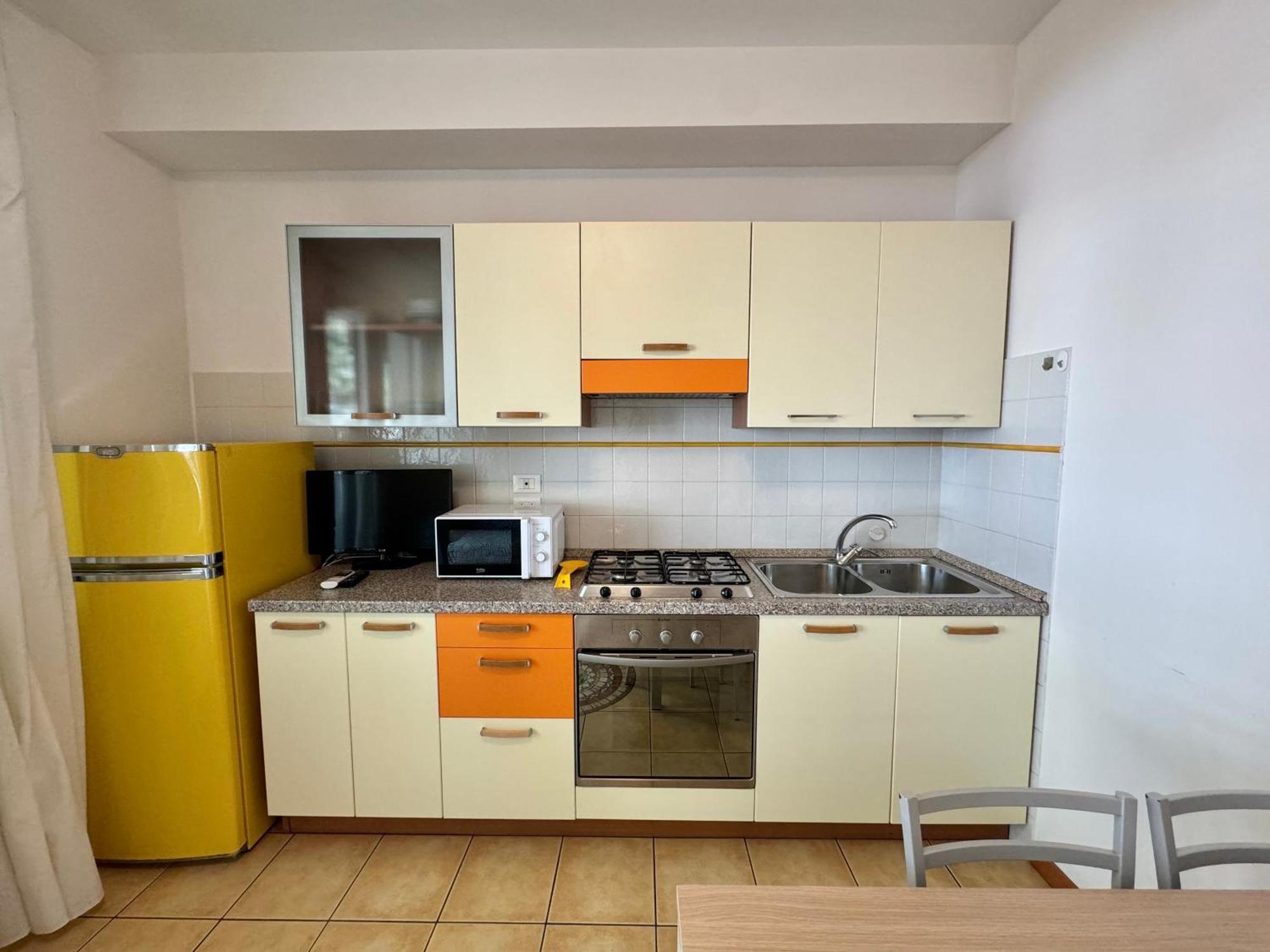Condominio Bussola بيبيوني المظهر الخارجي الصورة