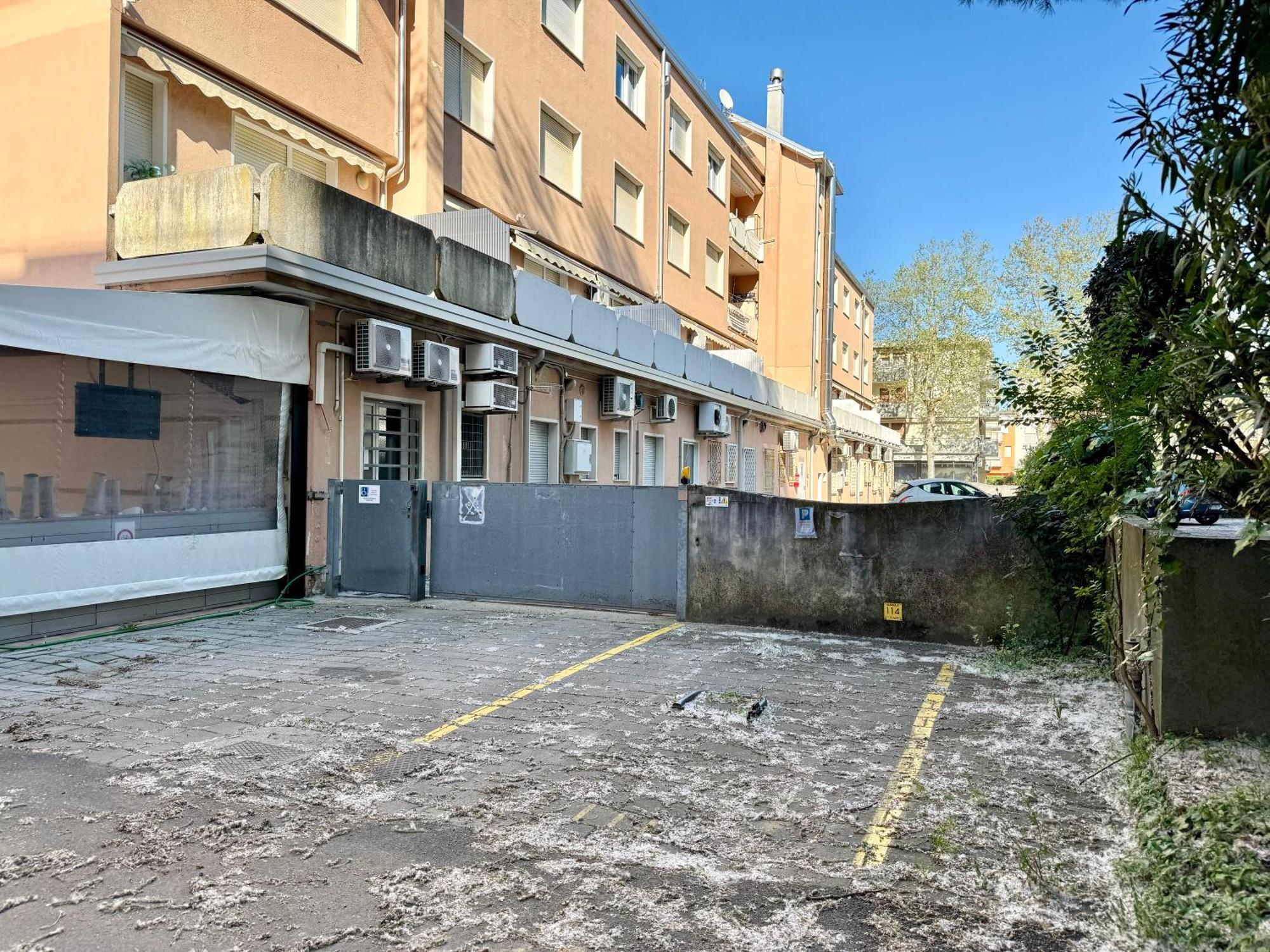 Condominio Bussola بيبيوني المظهر الخارجي الصورة